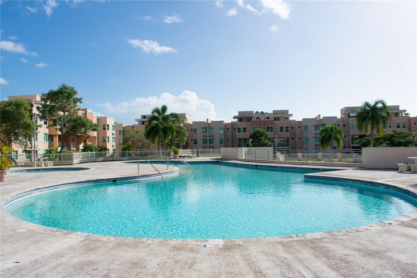 400 GRAN BOULEVARD #1 302