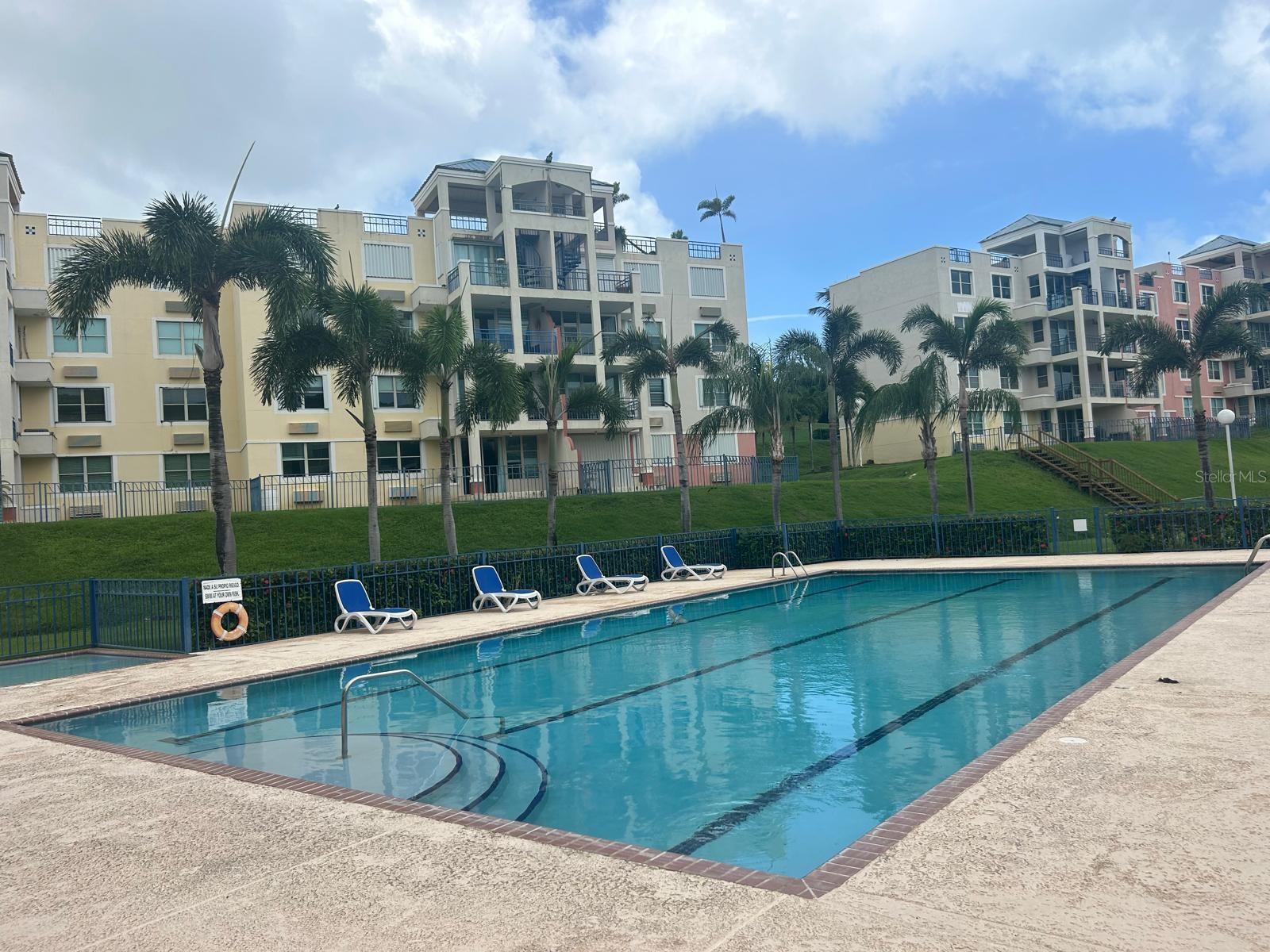 - COND. COSTA BRAVA #24 101