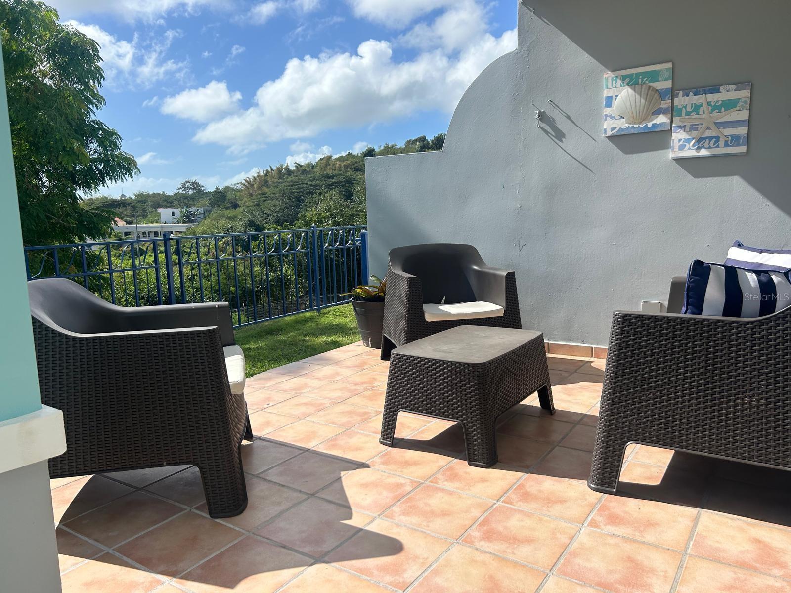 - COND. COSTA BRAVA #24 101