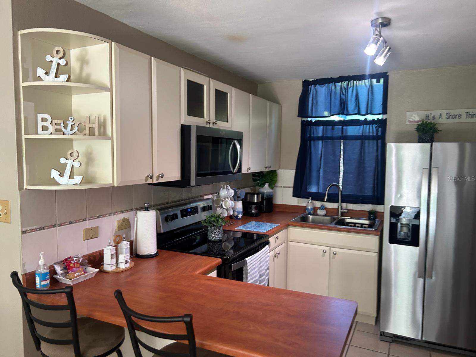 - COND. COSTA BRAVA #24 101