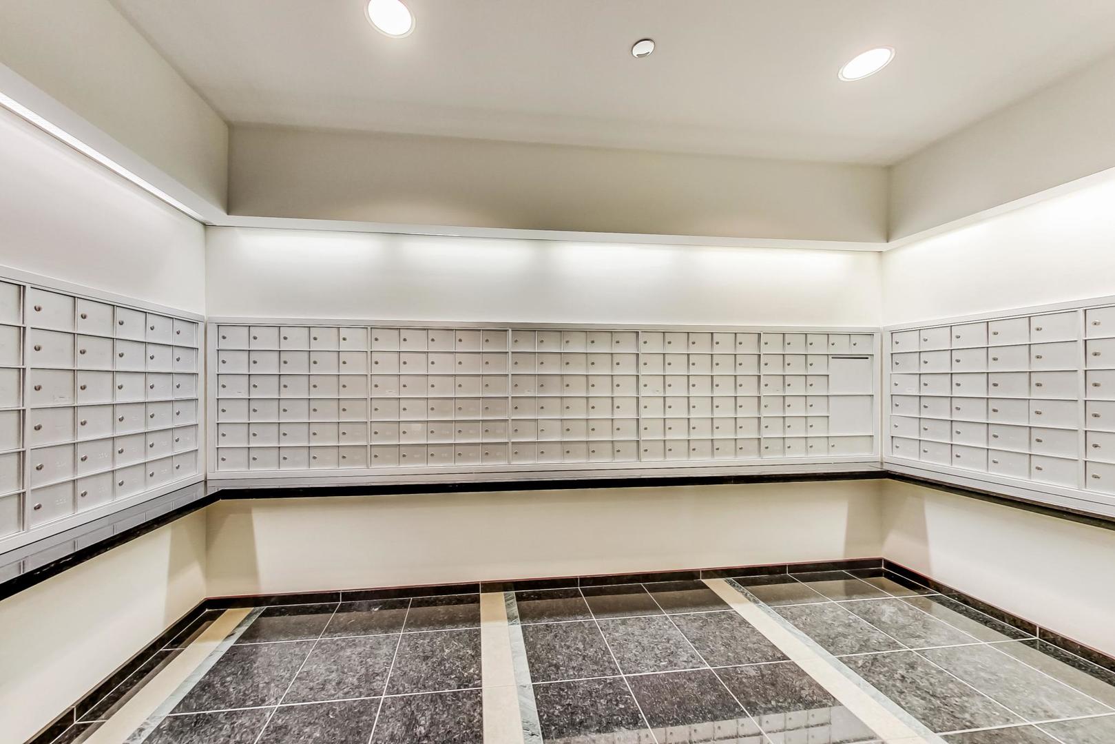 420 E WATERSIDE Drive Unit: 1312