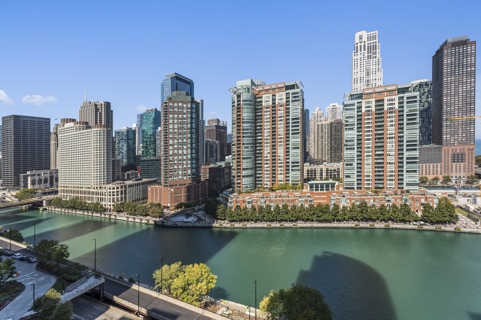 420 E WATERSIDE Drive Unit: 1312