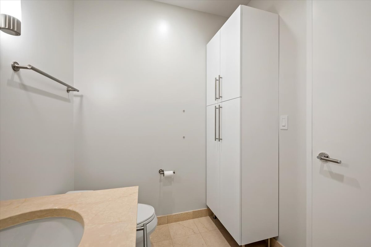 401 N Wabash Avenue Unit: 60F