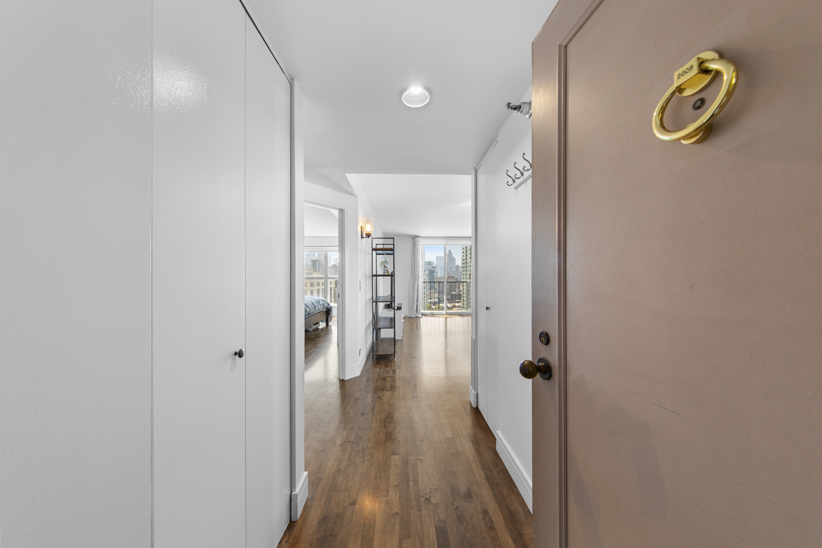 1212 N Lasalle Street Unit: 2009