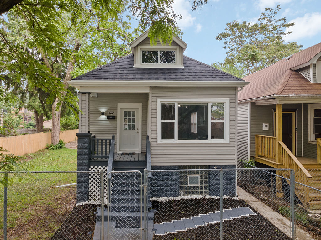 6721 S Ada Street