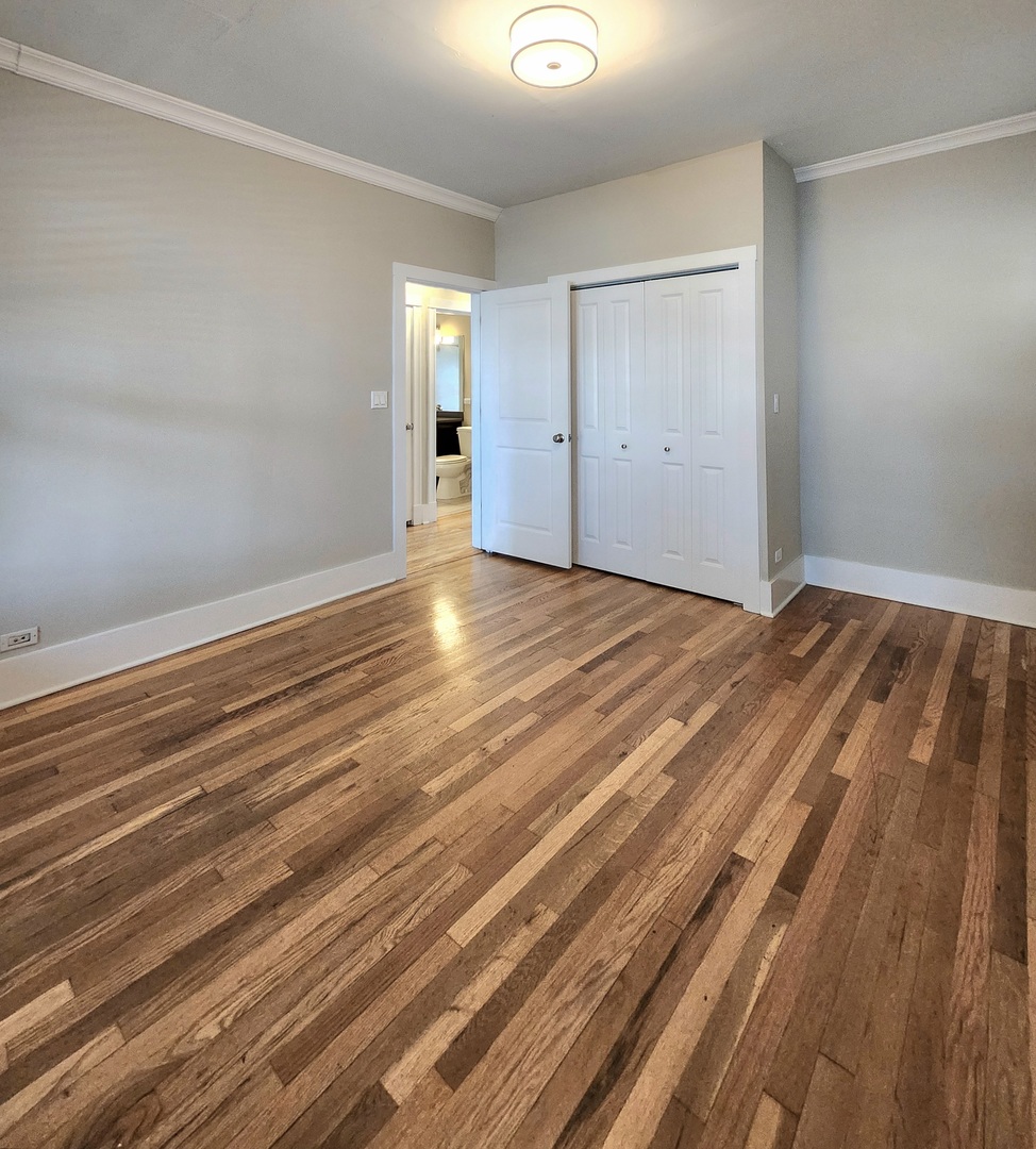 3143 W Wellington Avenue Unit: 1
