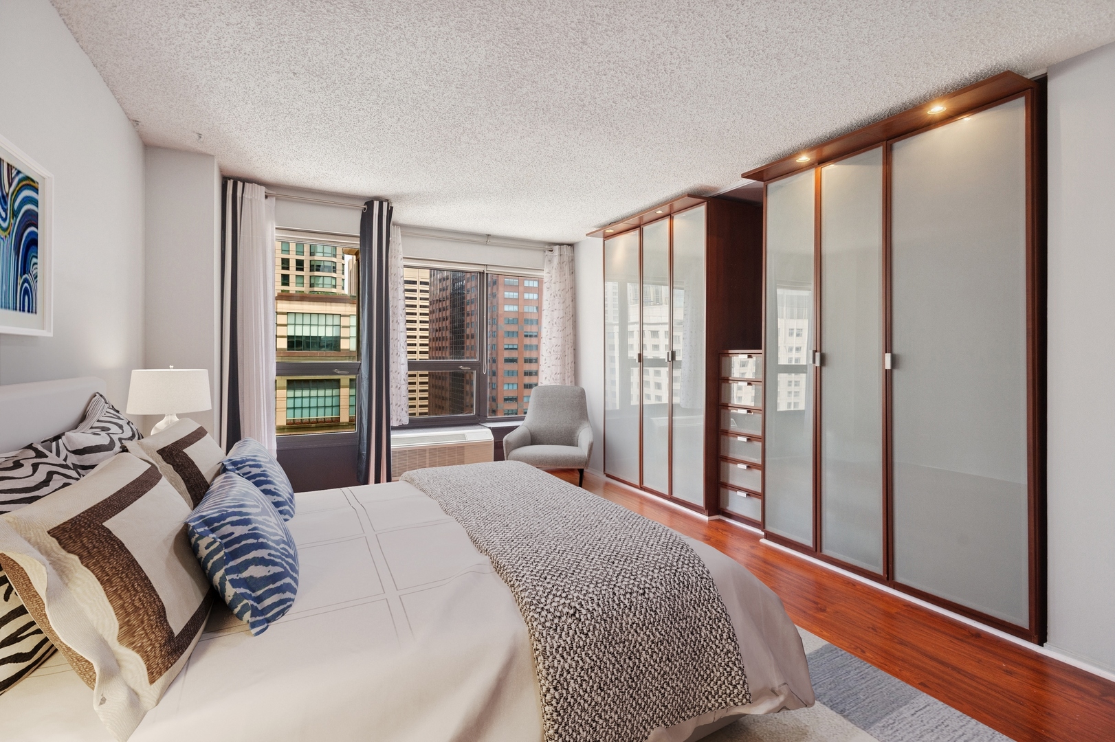 30 E Huron Street Unit: 1702