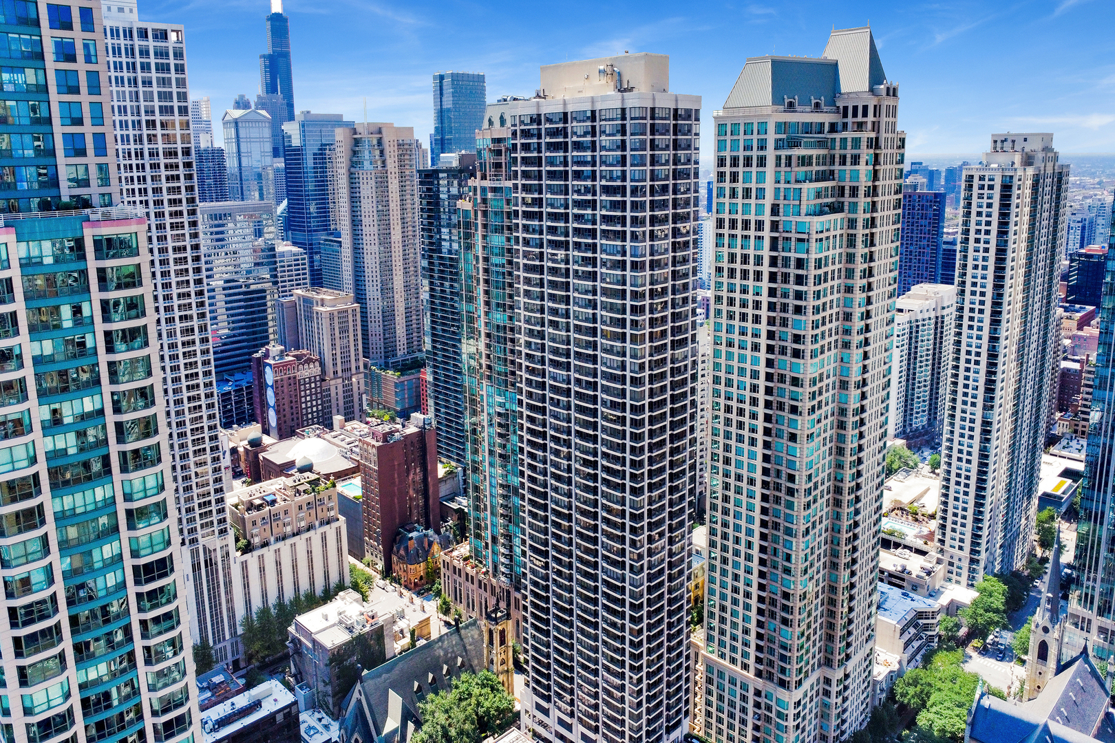 30 E Huron Street Unit: 1702