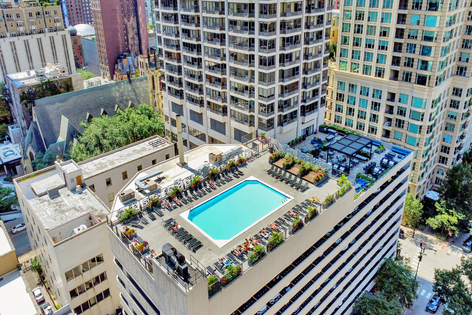 30 E Huron Street Unit: 1702
