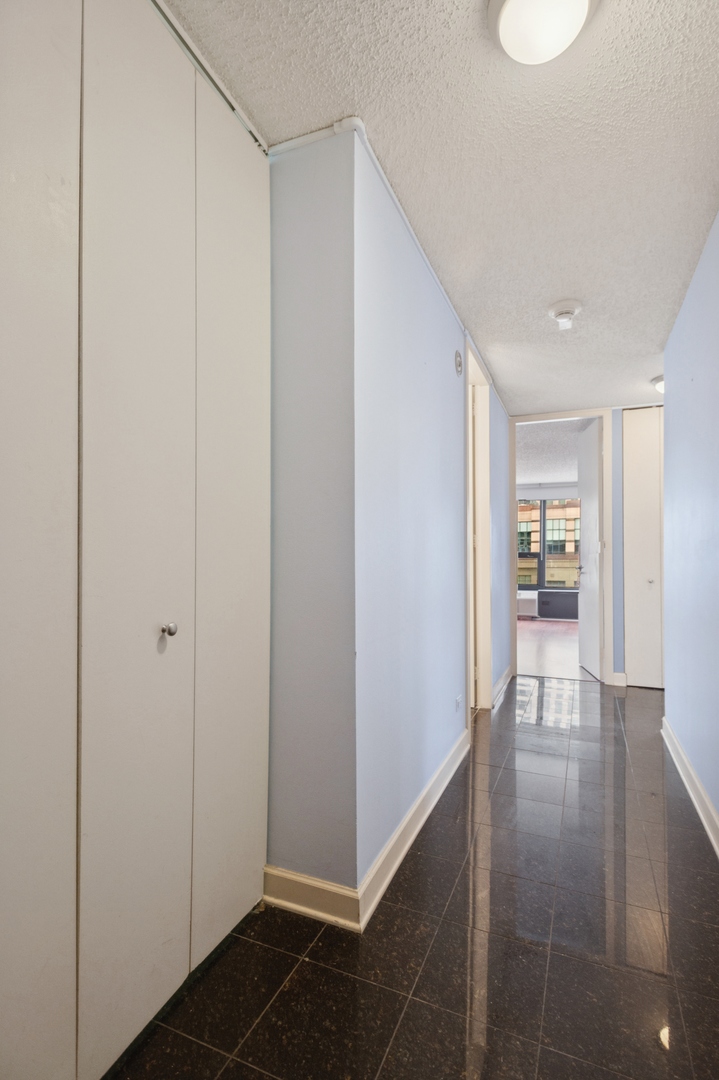30 E Huron Street Unit: 1702