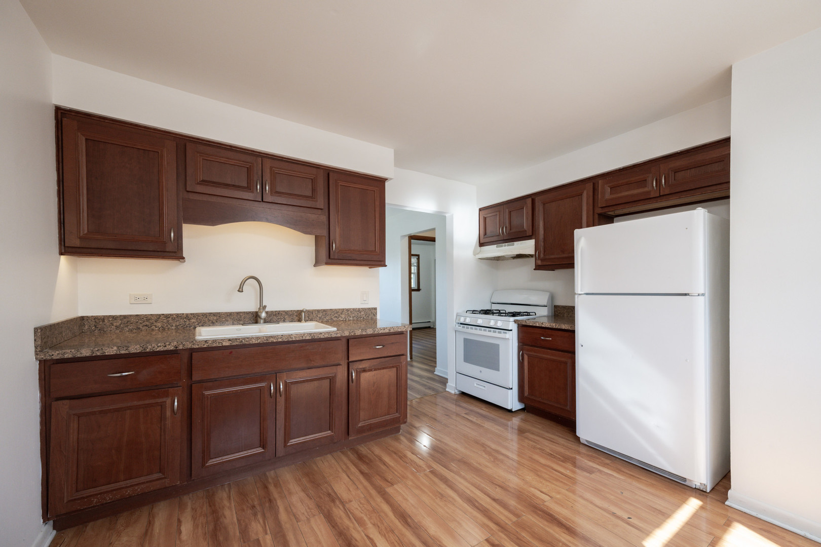 14450 Jefferson Avenue Unit: 2E