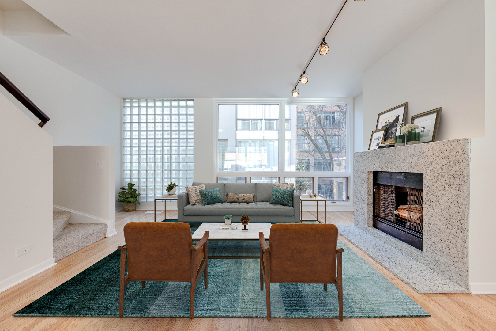 680 N Peoria Street Unit: F