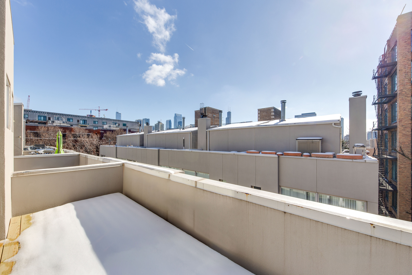 680 N Peoria Street Unit: F