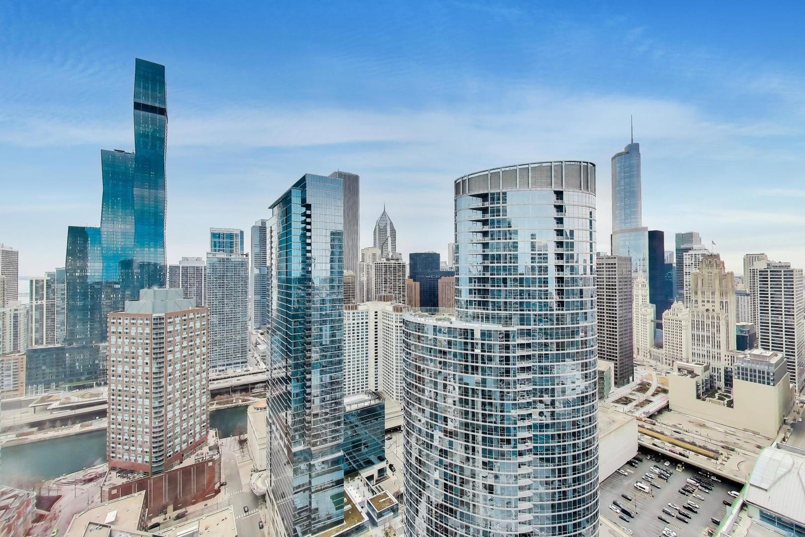 512 N McClurg Court Unit: 3909