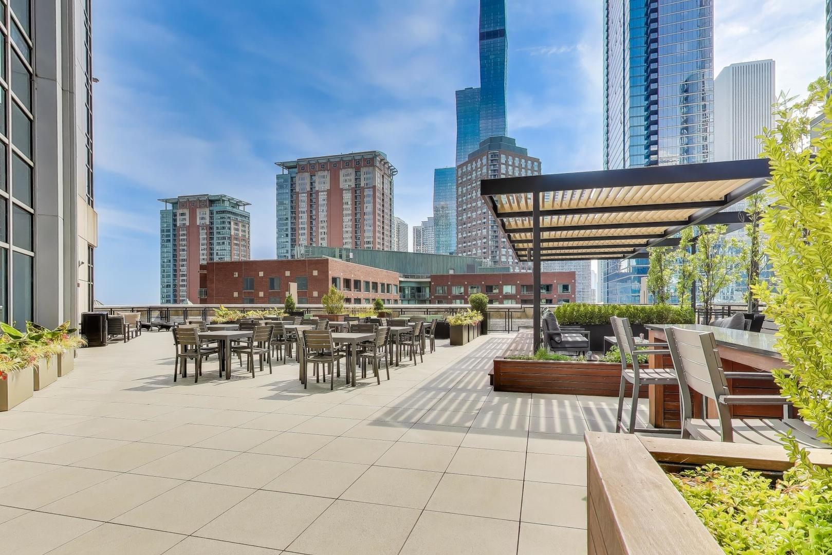 512 N McClurg Court Unit: 3909