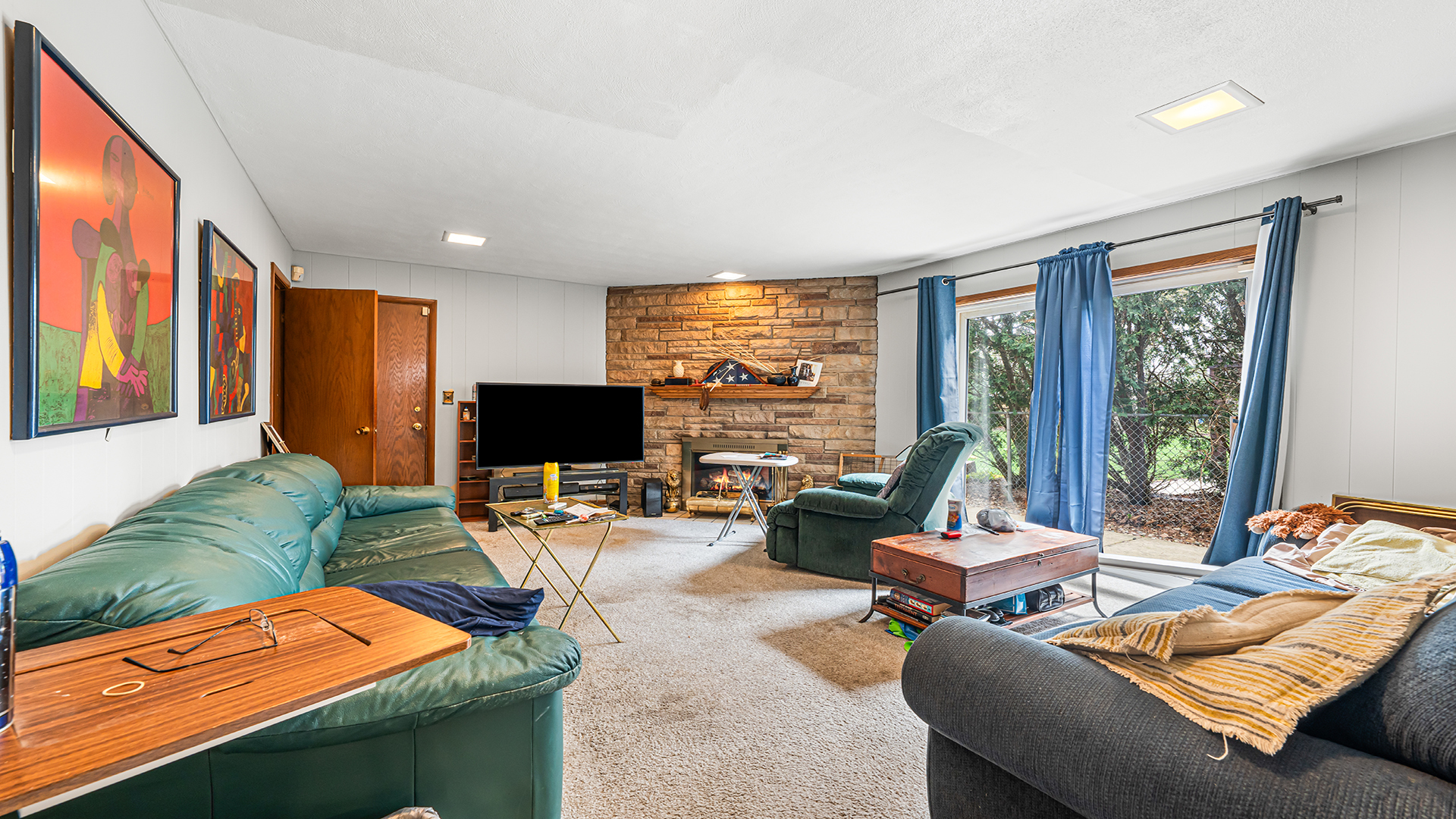 1525 Elm Street
