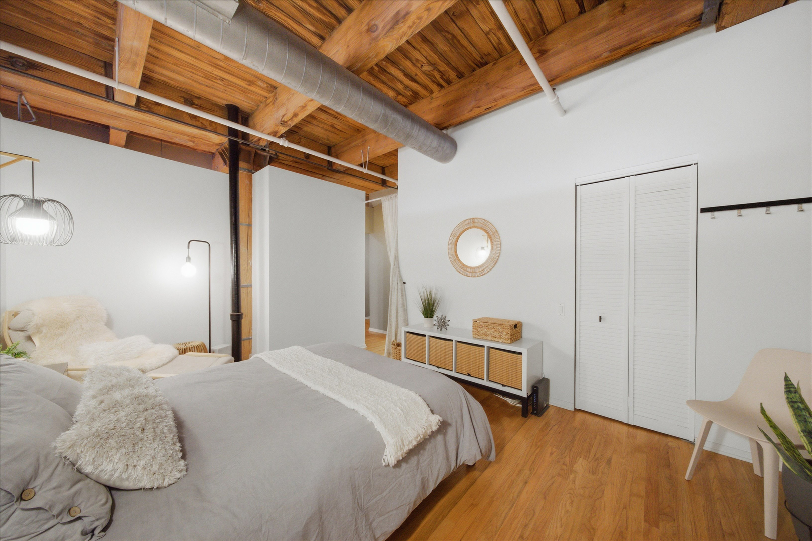 375 W Erie Street Unit: 412