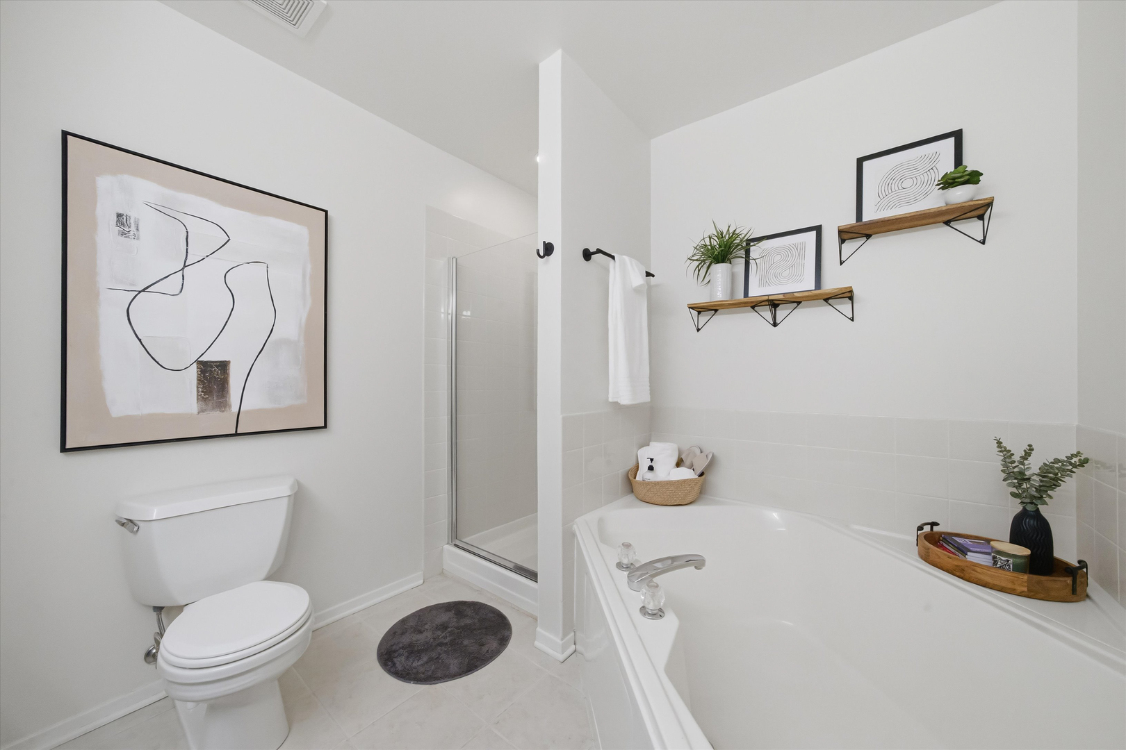 375 W Erie Street Unit: 412