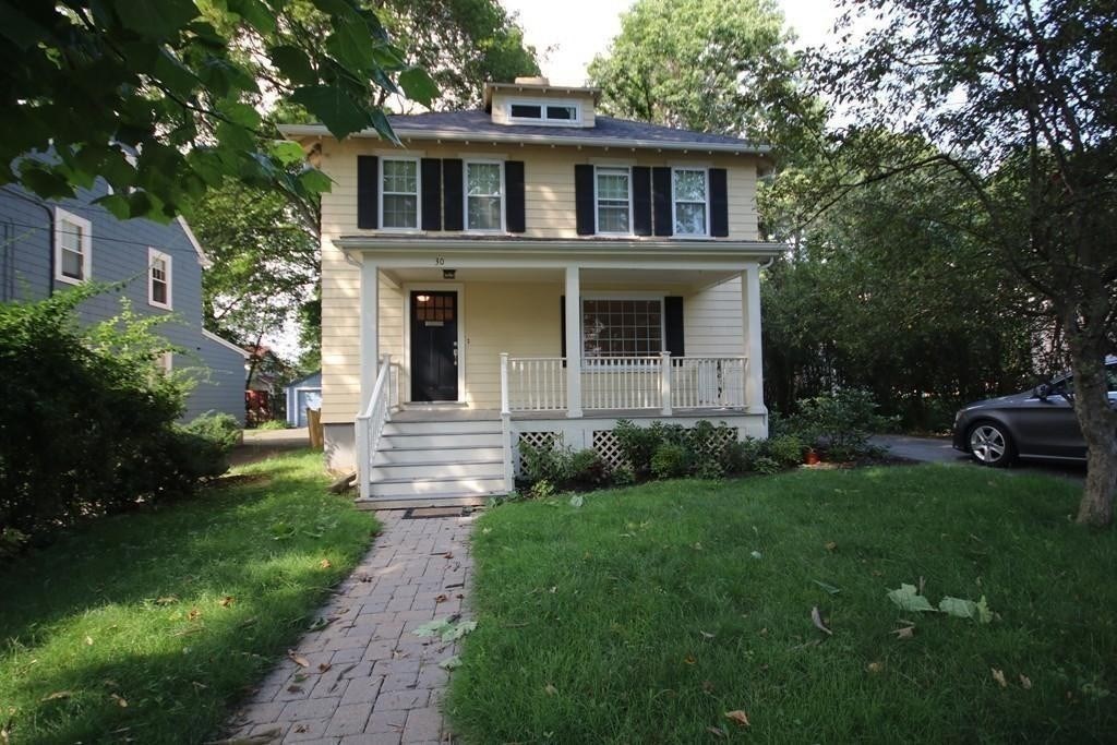 30 Farmcrest Ave