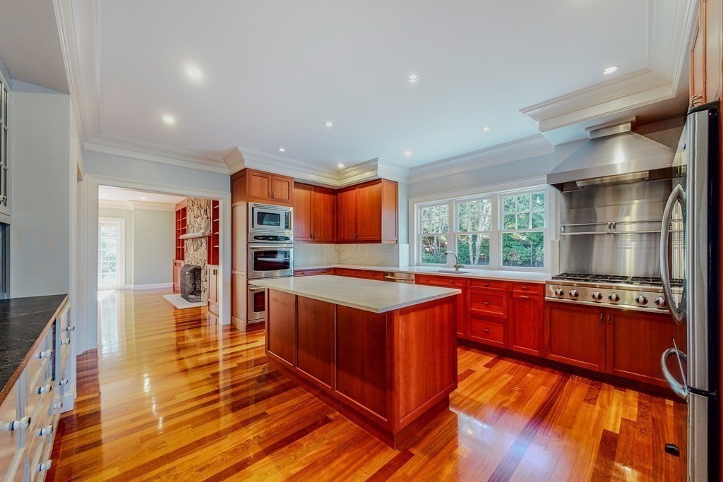 25 Myopia Rd