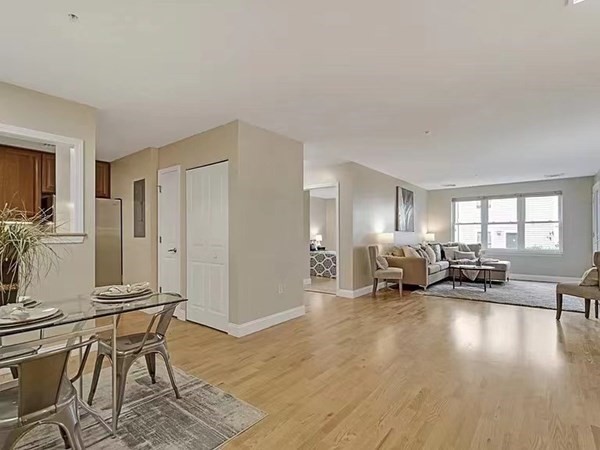318 Rindge Ave # 113