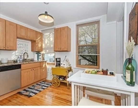 76 G St # 1