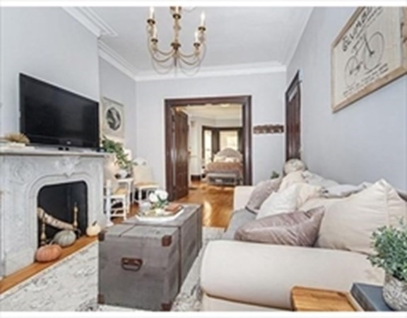 76 G St # 1