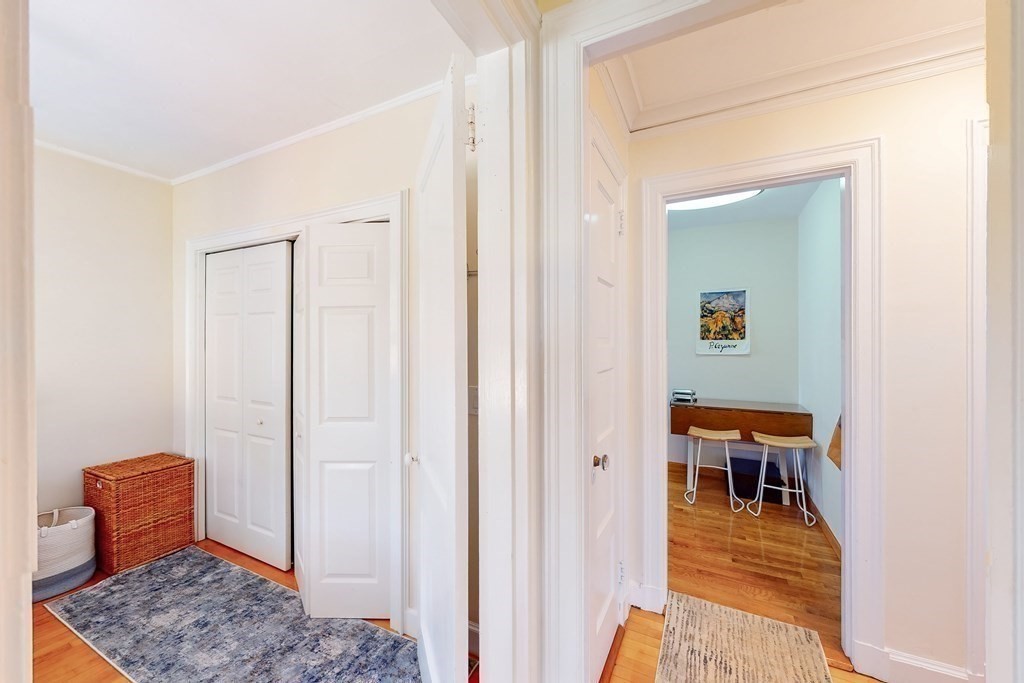 34 Ash St # 204