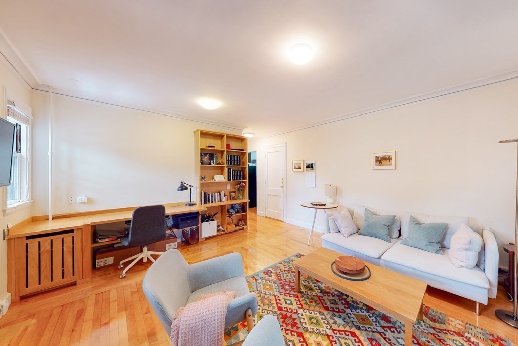 34 Ash St # 204