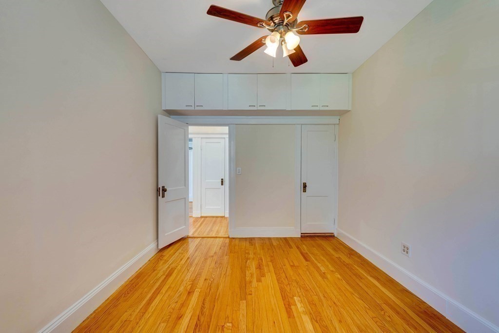 246 S Huntington Ave # 5 Unit: #5
