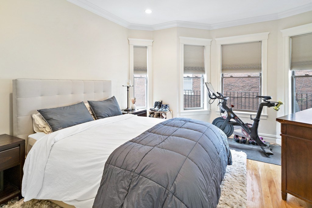 909 Beacon Street # 5