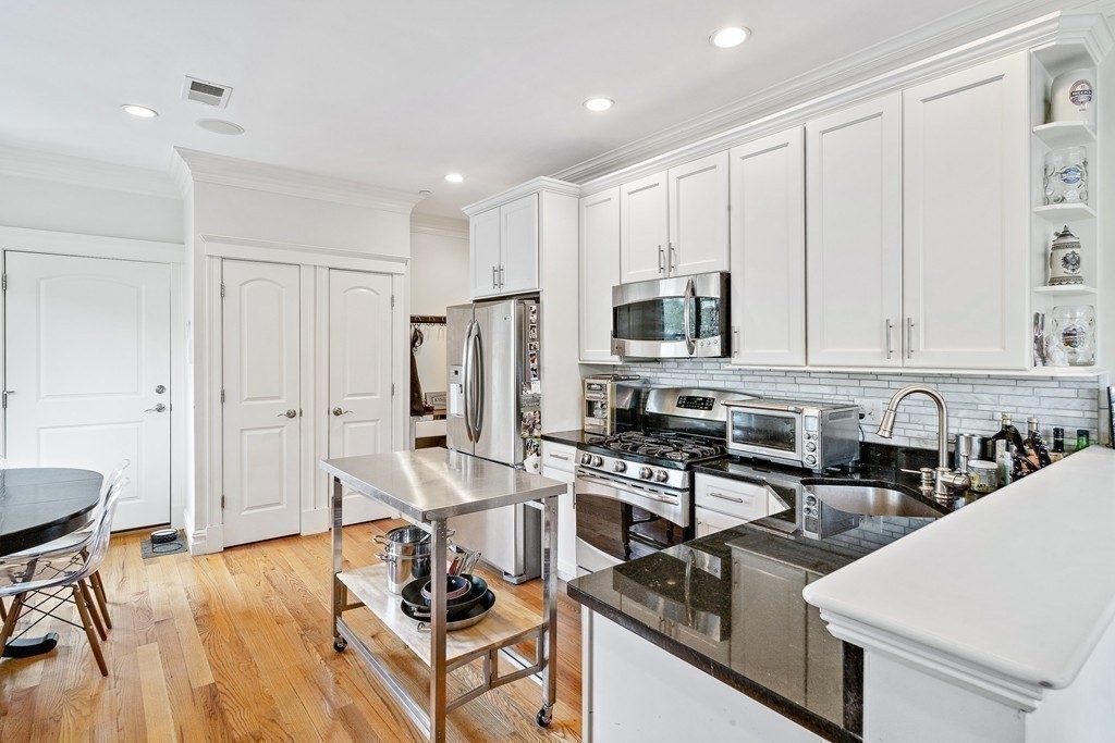 909 Beacon Street # 5