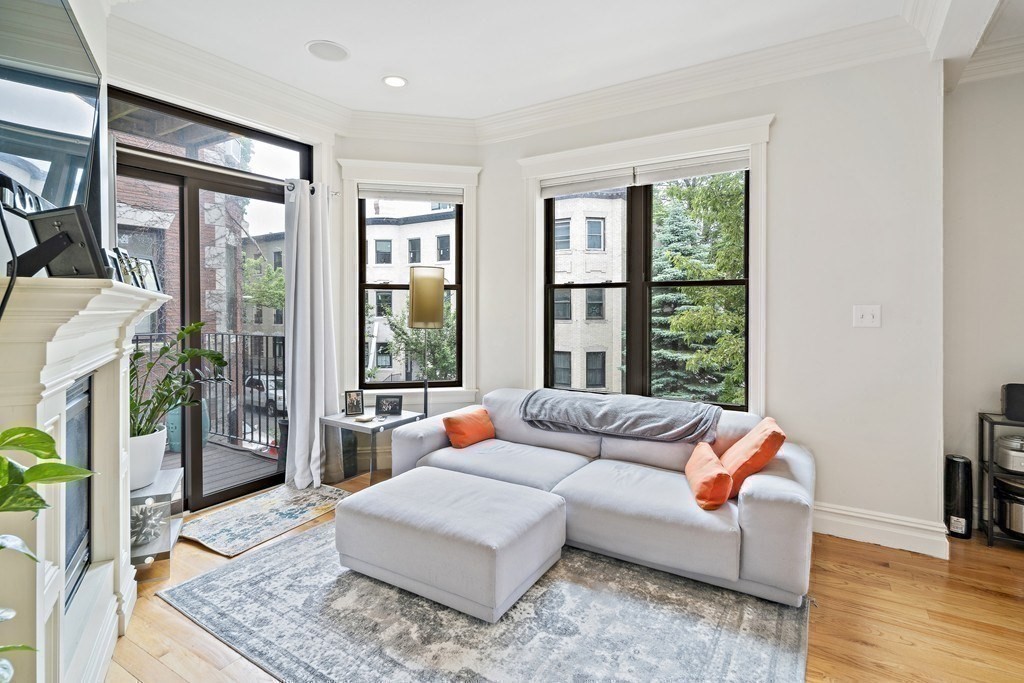 909 Beacon Street # 5