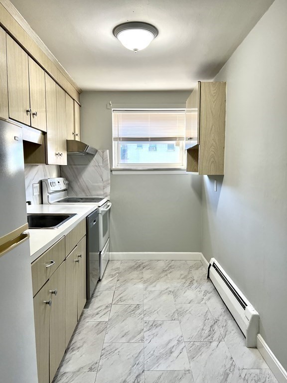7 Commonwealth Ct # 16