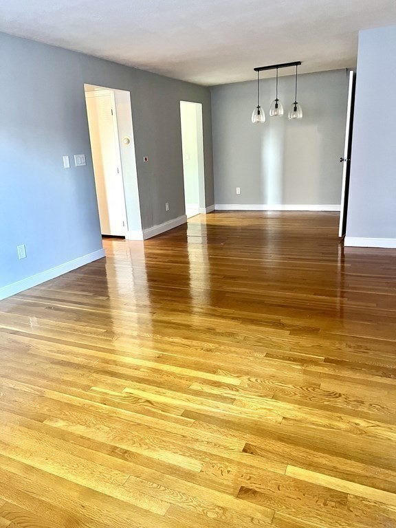 7 Commonwealth Ct # 16