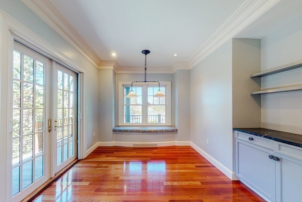 25 Myopia Rd