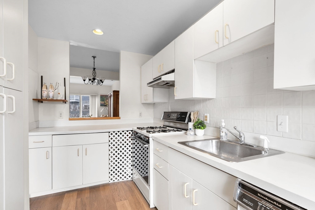 20 Ship Ave # 17