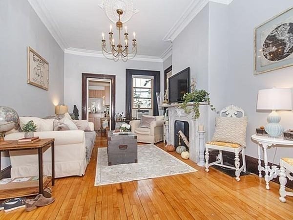 76 G St # 1