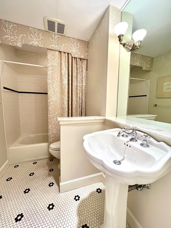 412 Beacon # 6