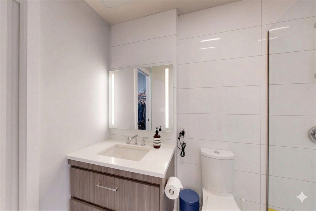 50 Symphony Rd # 402