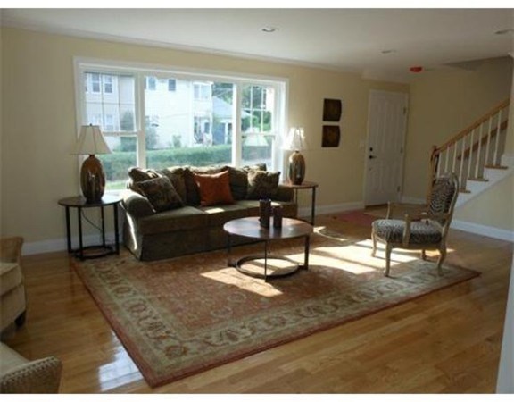 3 Oakley Rd # 3