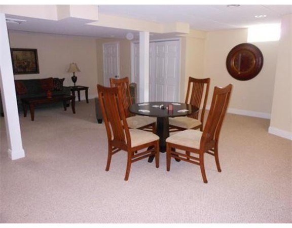 3 Oakley Rd # 3