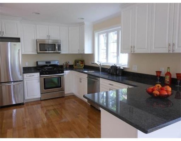 3 Oakley Rd # 3