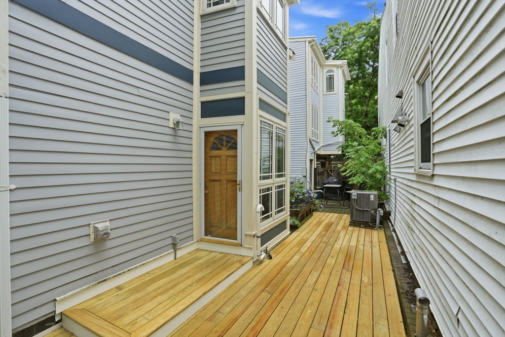 45 Market St # 2