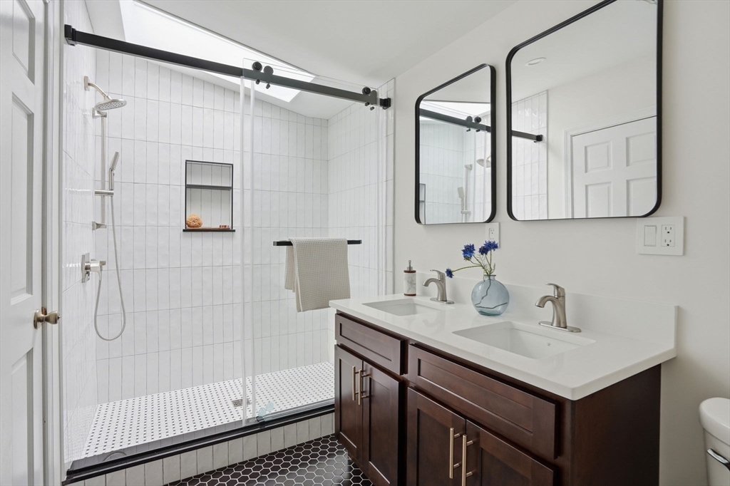 45 Market St # 2