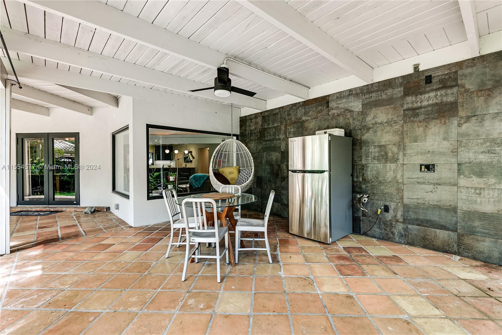 2200 SW 28th Ave