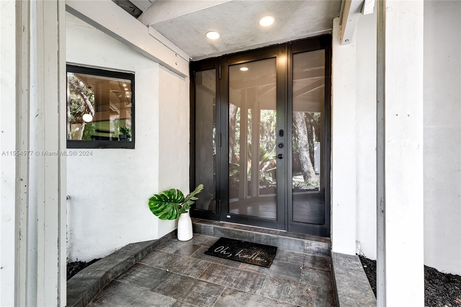 2200 SW 28th Ave