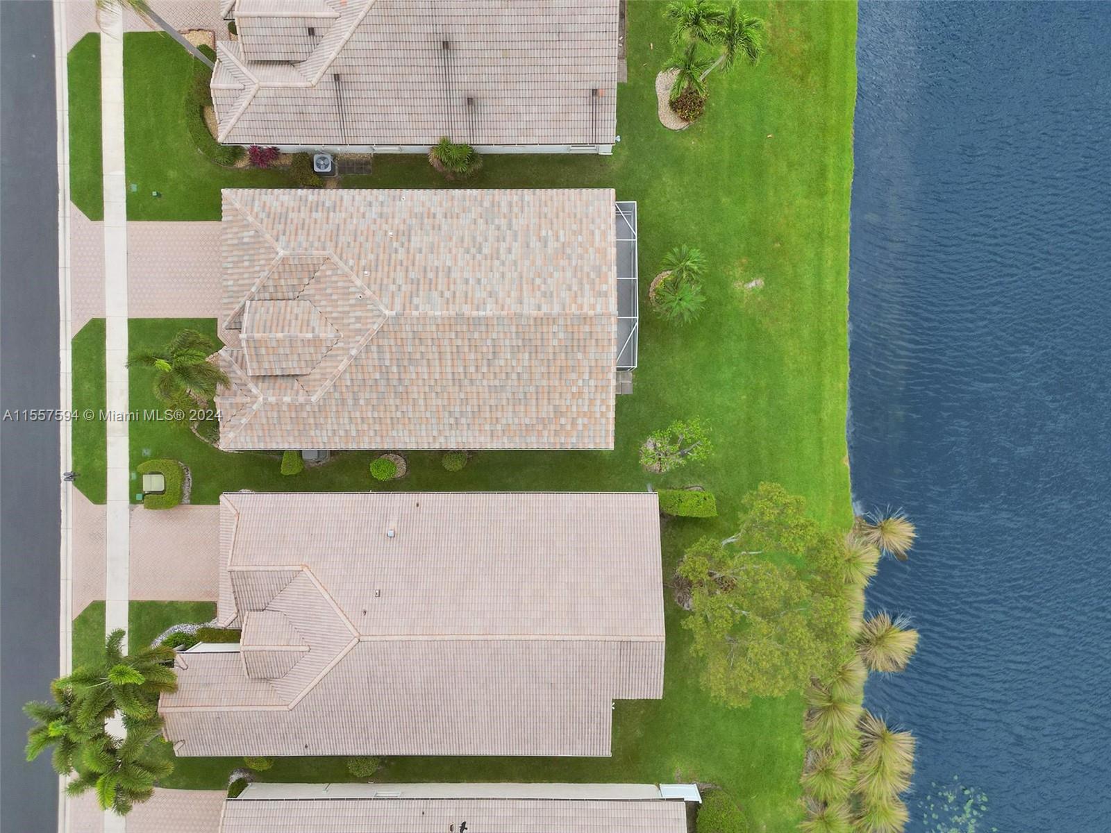 10390 E Utopia Cir E