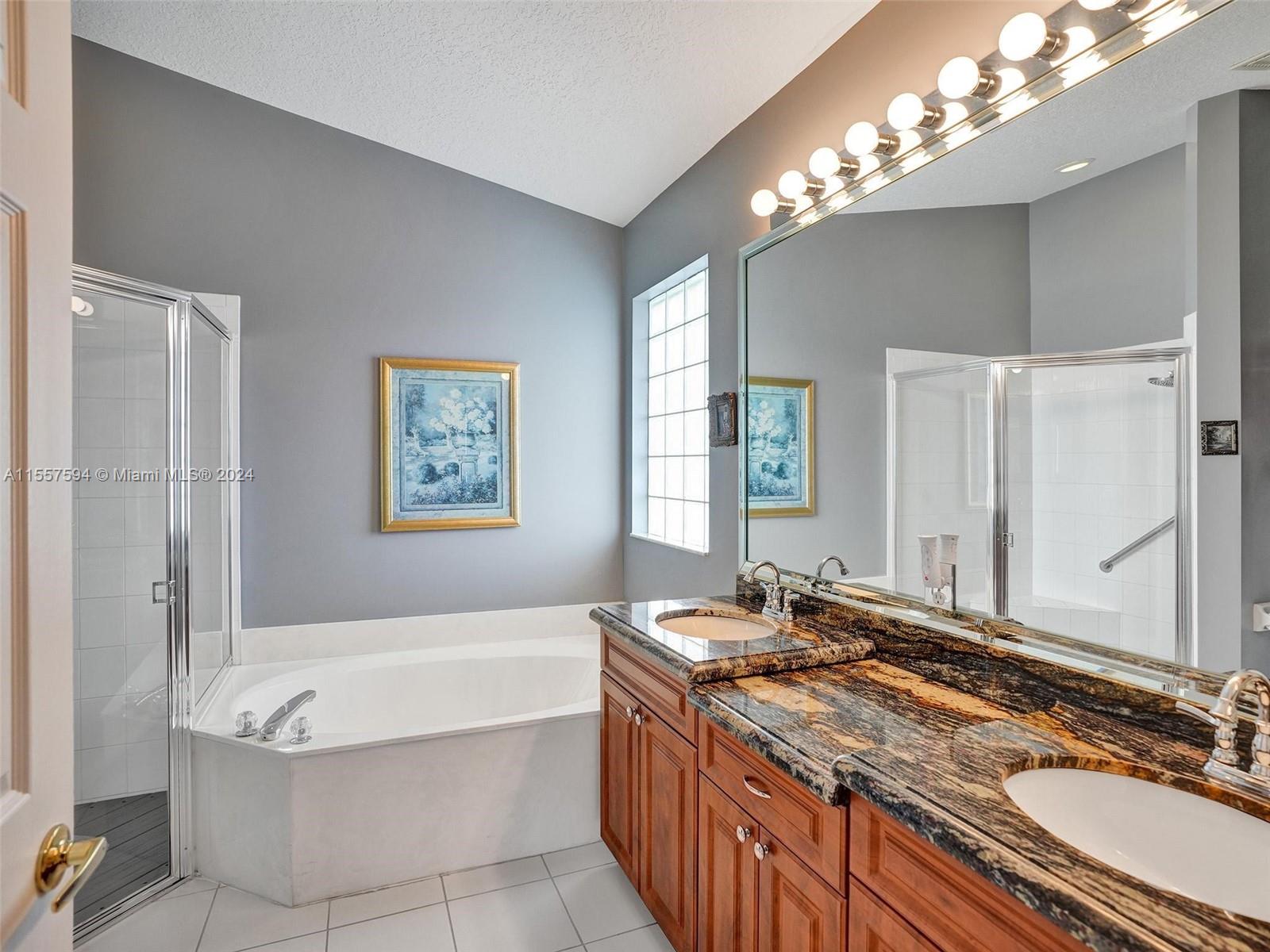 10390 E Utopia Cir E