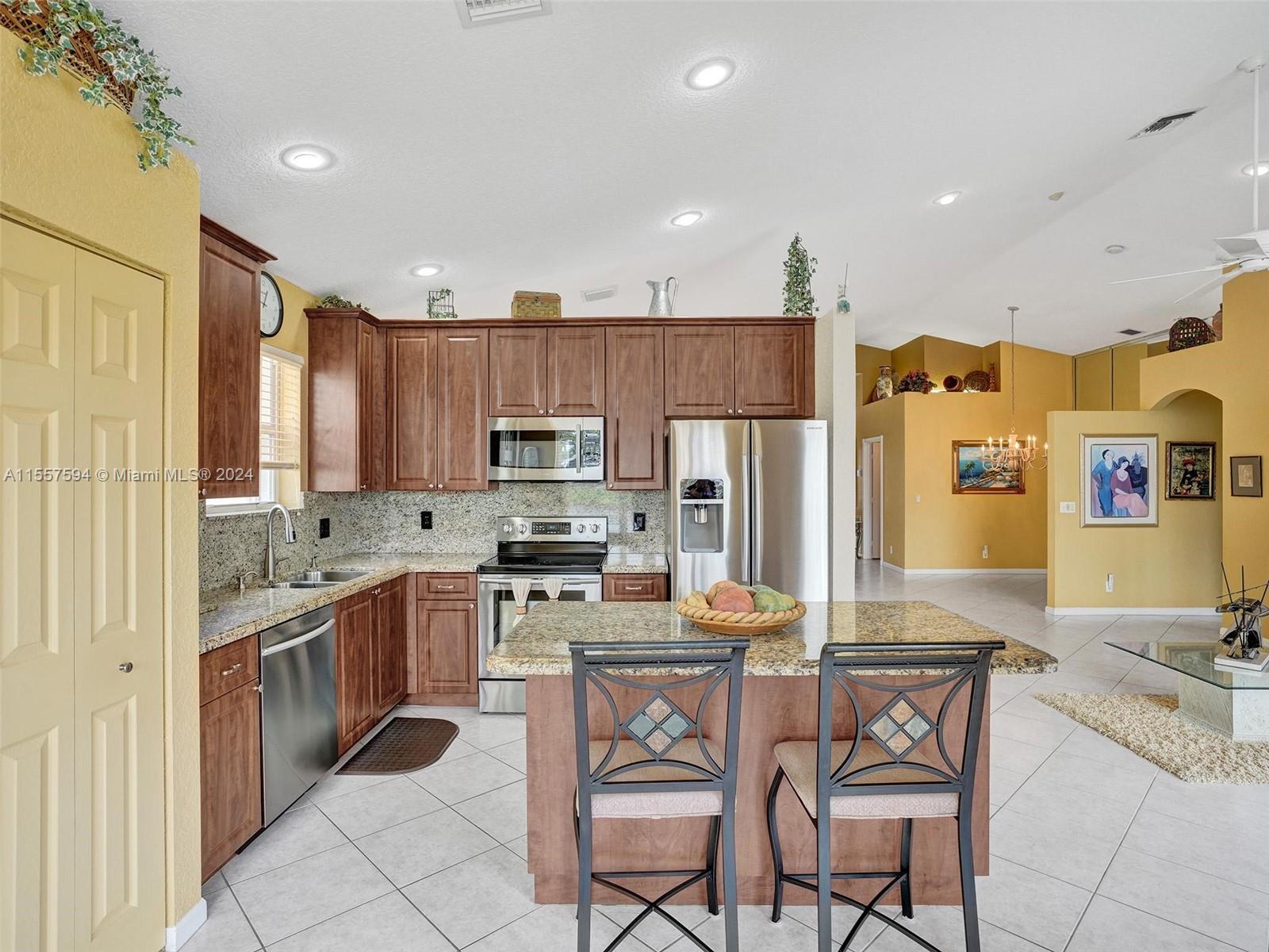 10390 E Utopia Cir E